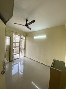 Bedroom Image of 1200 Sq.ft 3 BHK Apartment / Flat for rent in Pyramid Altia, Sector 70 Gurgaon for Rs. 27500