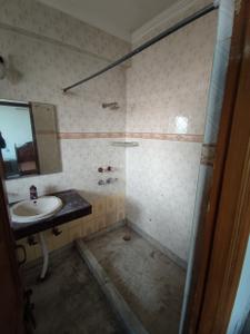 Bathroom Image of 2500 Sq.ft 2 BHK Builder Floor for rent in Sector 12A Panchkula for Rs. 23000
