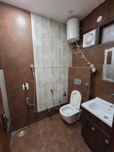 Image of 990 Sq.ft 3 BHK Builder Floor for rent in Rajouri Garden, New Delhi for Rs. 42000