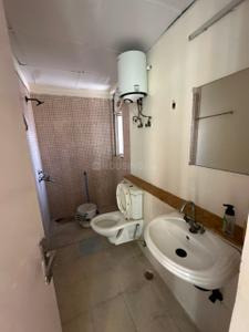 Image of 1390 Sq.ft 3 BHK Apartment / Flat for sale in Jaypee Kosmos, Sector 134, Noida for Rs. 11600000