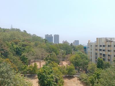 Living Room Image of 1000 Sq.ft 3 BHK Apartment / Flat for sale in Rachana Garden Primrose, Mulund West Mumbai for Rs. 19000000