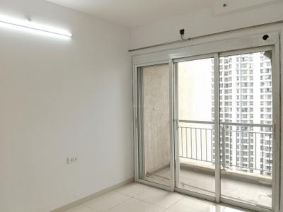 Bedroom Image of 1000 Sq.ft 3 BHK Apartment / Flat for rent in Godrej Emerald, Kasarvadavali Thane for Rs. 35000