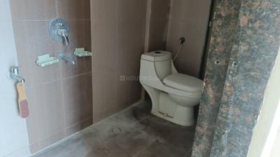 Bathroom Image of 1050 Sq.ft 2 BHK Apartment / Flat for rent in Shree Shreeji Residency 1, Kalwa Thane for Rs. 35000