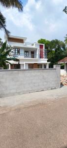 Image of 1600 Sq.ft 3 BHK Independent House for sale in Aluva, Kochi for Rs. 9500000