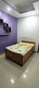 Bedroom Image of 1050 Sq.ft 2 BHK Apartment / Flat for sale in Defence Enclave, Sector 44 Noida for Rs. 5000000