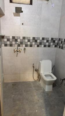 Image of 1500 Sq.ft 3 BHK Apartment / Flat for rent in Metroview Apartment, Sector 13 Dwarka, New Delhi for Rs. 38000