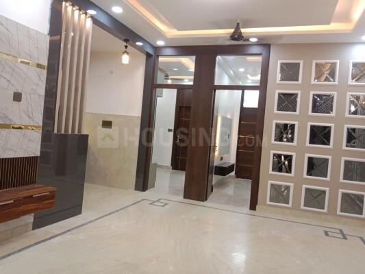 Gold avenue Main Image 1