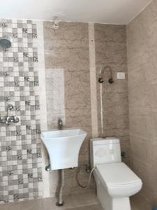 Common Bathroom Image of 1333 Sq.ft 3 BHK Apartment / Flat for sale in Uppal Casa Woodstock, Noida Extension Greater Noida for Rs. 11500000