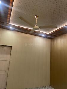 Bedroom Image of 1100 Sq.ft 4 BHK Builder Floor for sale in Sector 4 Rohini New Delhi for Rs. 10000000