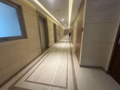 Image of 2000 Sq.ft 4 BHK Apartment / Flat for rent in Piramal Mahalaxmi, Worli, Mumbai for Rs. 380000