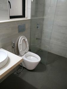 Common Bathroom Image of 1115 Sq.ft 2 BHK Apartment / Flat for sale in Ruparel Orion, Chembur Mumbai for Rs. 22000000