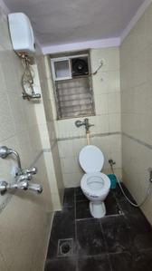 Image of 990 Sq.ft 2 BHK Apartment / Flat for rent in Evershine Millennium Paradise, Kandivali East, Mumbai for Rs. 60000