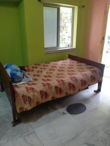 Bedroom Image of 925 Sq.ft 2 BHK Apartment / Flat for sale in Naktala Kolkata for Rs. 5200000
