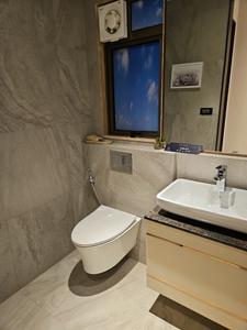 Common Bathroom Image of 924 Sq.ft 2 BHK Apartment / Flat for sale in Raghav Vista, Chembur Mumbai for Rs. 15500000