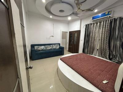 Bedroom Image of 1200 Sq.ft 2 BHK Apartment / Flat for rent in Palasia Indore for Rs. 23500