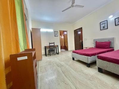 Bedroom Image of Muskan girls pg  in DLF Phase 2, Gurgaon