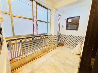 Balcony Image of 1820 Sq.ft 3 BHK Builder Floor for rent in Shahdara New Delhi for Rs. 40000