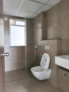 Common Bathroom Image of 1632 Sq.ft 4 BHK Apartment / Flat for rent in Runwal The Central Park, Chinchwad Pune for Rs. 110001