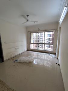Bedroom Image of 1049 Sq.ft 2 BHK Apartment / Flat for sale in Nahar Mimosa And Mirabilis, Powai Mumbai for Rs. 25000000