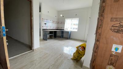 Living Room Image of 1120 Sq.ft 3 BHK Apartment / Flat for sale in Keshtopur Kolkata for Rs. 5264000