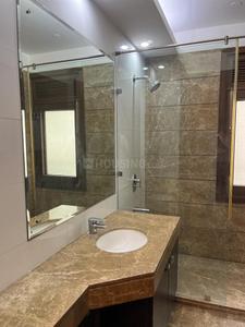 Bathroom Image of 2500 Sq.ft 4 BHK Builder Floor for sale in New Friends Colony New Delhi for Rs. 60000000