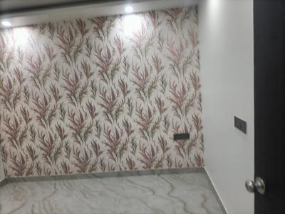 Bedroom Image of 900 Sq.ft 2 BHK Builder Floor for sale in Krishna Nagar New Delhi for Rs. 12000000