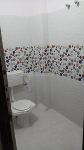 Bathroom Image of 1800 Sq.ft 1 BHK Independent House for rent in Shantipuram Allahabad for Rs. 8000