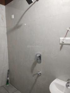 Bathroom Image of 1200 Sq.ft 3 BHK Independent House for rent in Chinhat Lucknow for Rs. 6000