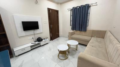 Living Room Image of 1500 Sq.ft 1 BHK Builder Floor for rent in Mahalakshmi Nagar Indore for Rs. 21000