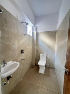 Bathroom Image of 1350 Sq.ft 2 BHK Apartment / Flat for rent in Madhapur Hyderabad for Rs. 38000
