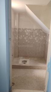 Bathroom Image of 860 Sq.ft 2 BHK Independent House for rent in Moranapalli Hosur for Rs. 8600
