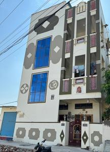 Image of 1100 Sq.ft 2 BHK Builder Floor for rent in Teachers Colony, Warangal for Rs. 8000