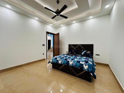 Bedroom Image of 4500 Sq.ft 5 BHK Farm House for sale in Sainik Farm New Delhi for Rs. 75000000