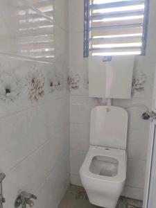 Common Bathroom Image of 745 Sq.ft 1 BHK Apartment / Flat for sale in Ulwe Navi Mumbai for Rs. 4700000