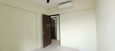 Bedroom Image of 1000 Sq.ft 2 BHK Apartment / Flat for sale in Lodha Splendora Platino B, Thane West Thane for Rs. 9000000