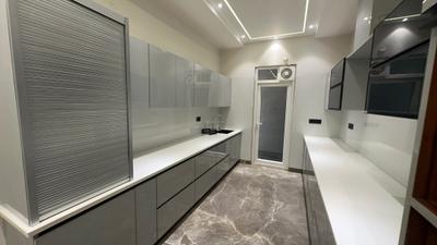Kitchen Image of 2701 Sq.ft 4 BHK Builder Floor for sale in Paschim Vihar New Delhi for Rs. 47500000