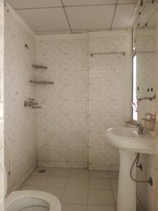 Common Bathroom Two Image of 1880 Sq.ft 3.5 BHK Apartment / Flat for sale in Gaurs 11th Avenue, Noida Extension Greater Noida for Rs. 15200000