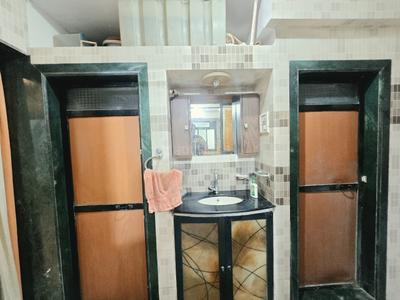 Bathroom Image of 800 Sq.ft 2 BHK Apartment / Flat for rent in Lok Puram Extn, Thane West Thane for Rs. 45000