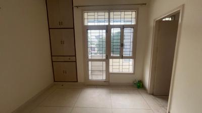 Bedroom Image of 1450 Sq.ft 2 BHK Builder Floor for rent in South City Luxury Floors, Sector 50 Gurgaon for Rs. 32500