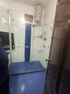 Bathroom Image of 2000 Sq.ft 3.5 BHK Independent House for rent in Sector 35 Chandigarh for Rs. 150000