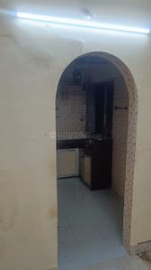 Kitchen Image of 350 Sq.ft 1 RK Studio for rent in Dahisar West Mumbai for Rs. 16500