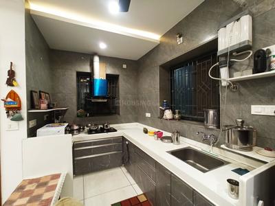 Kitchen Image of 2500 Sq.ft 5 BHK Independent House for sale in Karelibagh Vadodara for Rs. 14510000