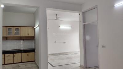 Living Room Image of 1250 Sq.ft 2 BHK Apartment / Flat for rent in Vinayak Apartment Sector 62, Sector 62 Noida for Rs. 25500