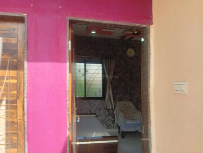 Bedroom Image of Double sharing room in Katraj, Pune