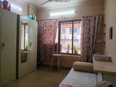 Bedroom Image of 847 Sq.ft 2 BHK Apartment / Flat for sale in Bindra Complex, Andheri East Mumbai for Rs. 19000000