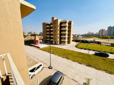 Balcony Image of 750 Sq.ft 3 BHK Apartment / Flat for sale in Vashisth Heights, Sector 87 Faridabad for Rs. 6500000
