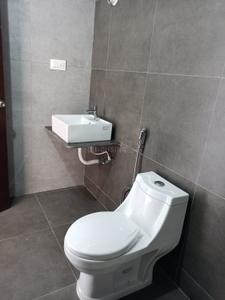 Bathroom Image of 1281 Sq.ft 2 BHK Apartment / Flat for sale in Chicalim Goa for Rs. 12000000