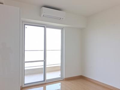 Bedroom Image of 2270 Sq.ft 3 BHK Apartment / Flat for sale in DLF One Midtown, Karampura New Delhi for Rs. 62500000