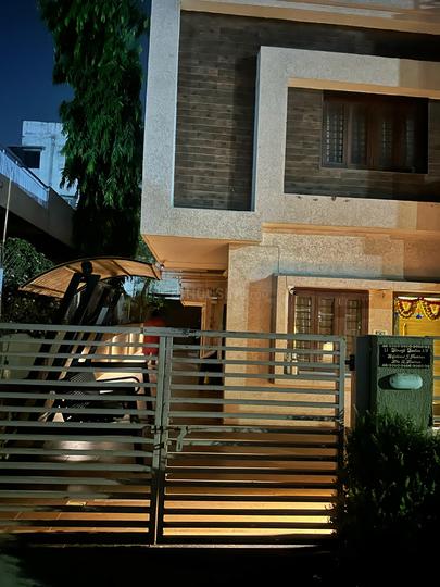 Under shreyas bridge vasna dharnidhar Main Image 1