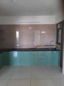 Kitchen Image of 1640 Sq.ft 3 BHK Apartment / Flat for rent in Royal Living, Vaishno Devi Circle Ahmedabad for Rs. 21000